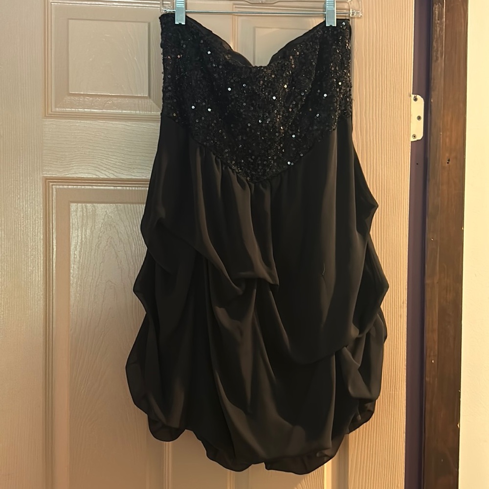 Sequins, strapless, black party dress short XL
